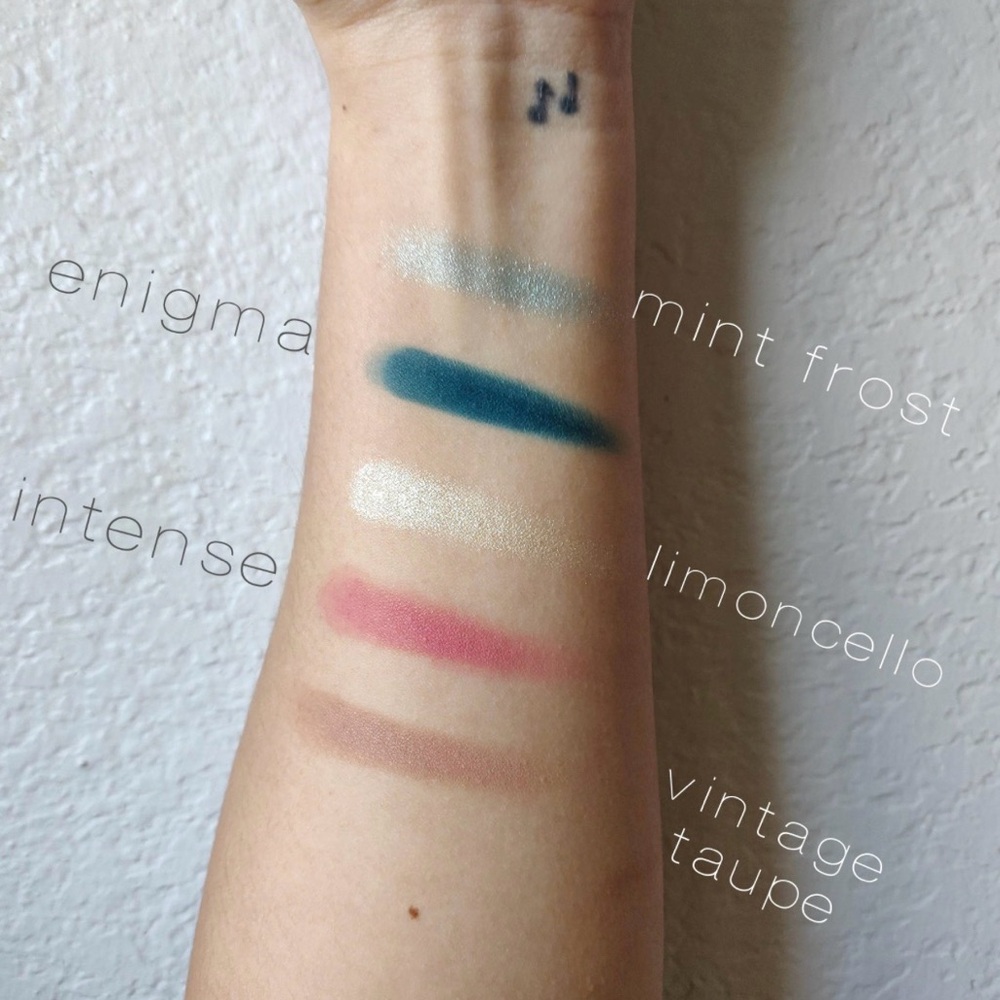 Natasha Denona Jubilee Eye Shadow Palette Box Festival - Picture 3 of 6